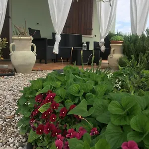 appartamento-sofia-lazise.hotelinveneto.com/