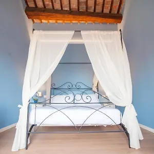 adua-apartments-verona.hotelinveneto.com/
